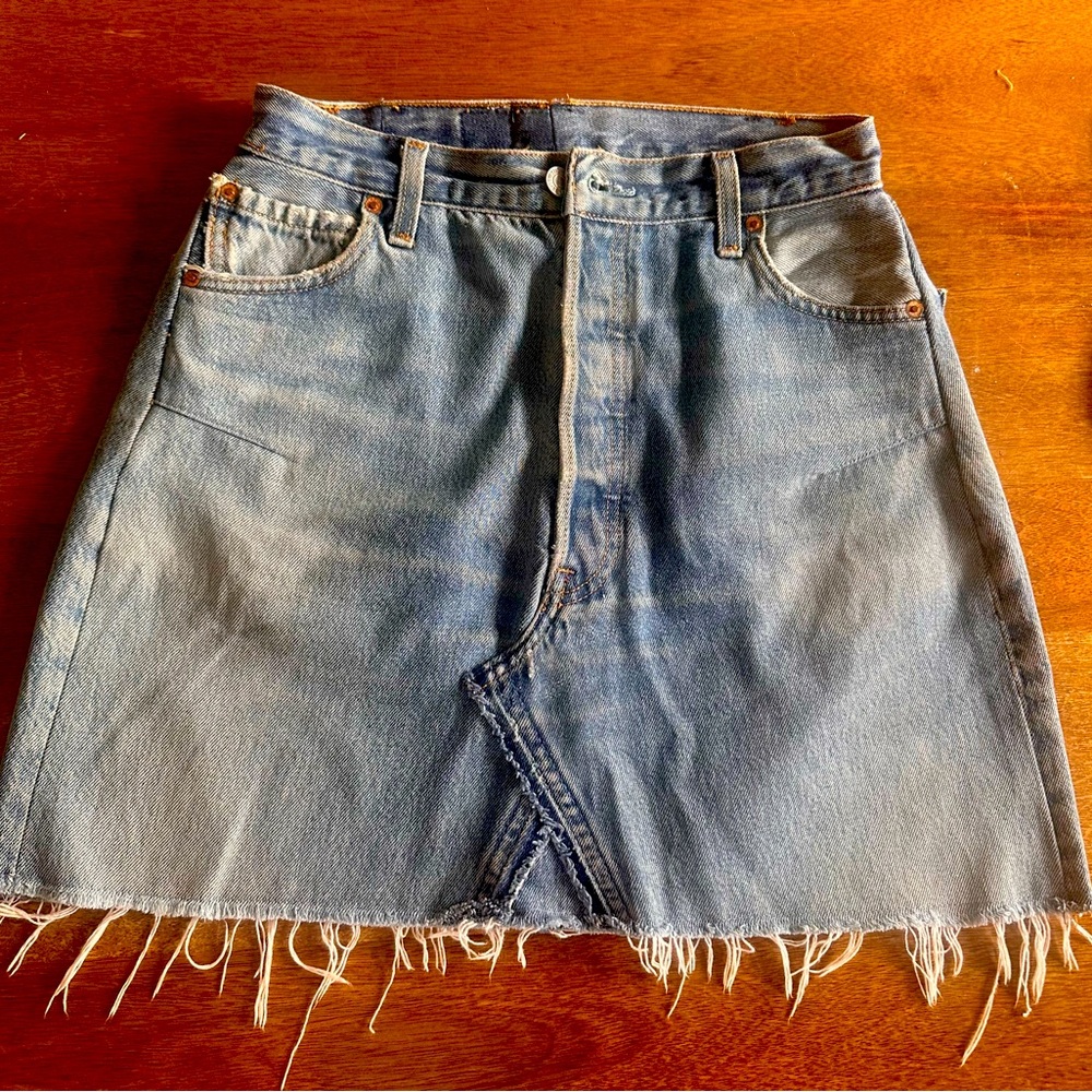 Re/Done Denim Frayed Hem Skirt